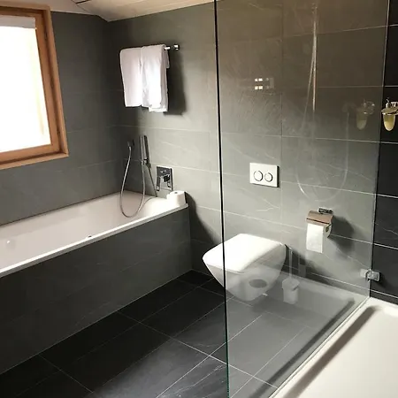 Restaurant Zur Alten Gasse Отель Бельвальд