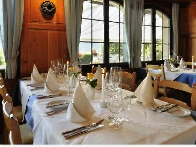 Restaurant Zur Alten Gasse Отель Бельвальд