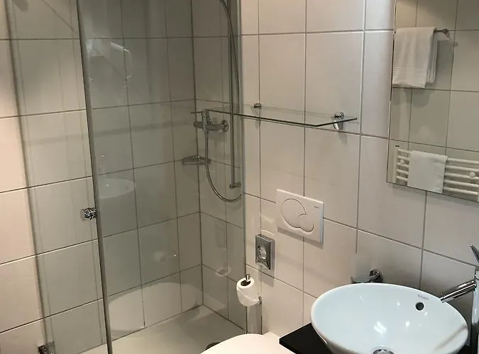 مطعم تزور ألتن غاسه 4* بلوالد